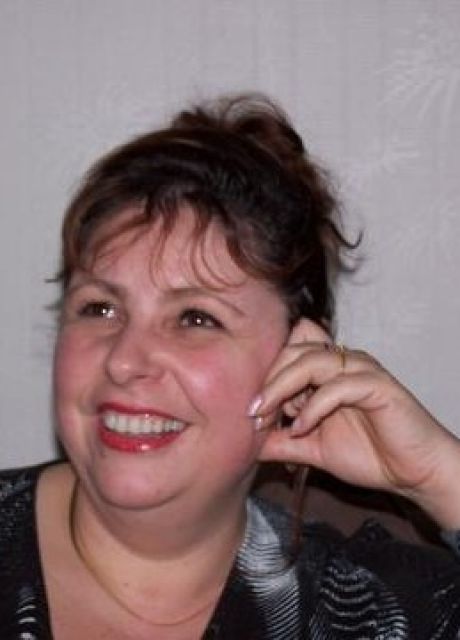 Quirlige 46jährige Düsseldorferin sucht... - Sie sucht Ihn - Düsseldorf