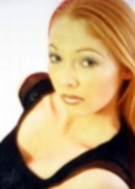 Du willst einer herrin zu füßen liegen? - Sie sucht Ihn - Frankfurt