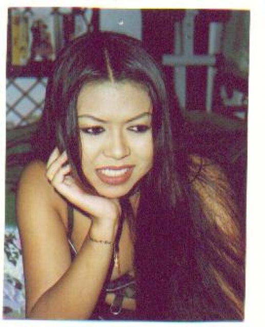 Attaraktive Thailänderin sucht - Sie sucht Ihn - Düsseldorf