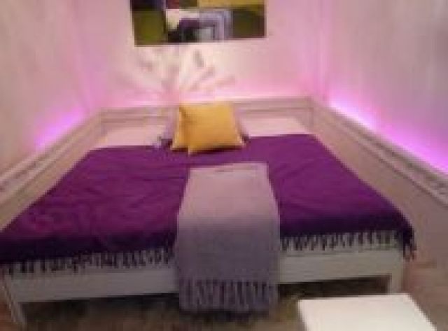 Attraktive Girls für Hostessenwohnung in Frankfurt/Main und Offenbach - Stellenangebote - Frankfurt