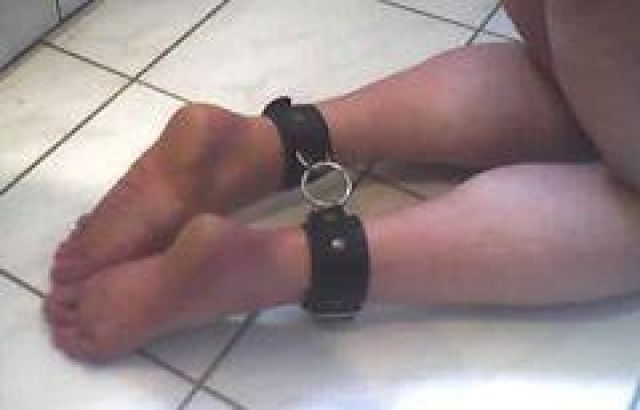 Sklave sucht Herrin - Er sucht Sie - Nackenheim