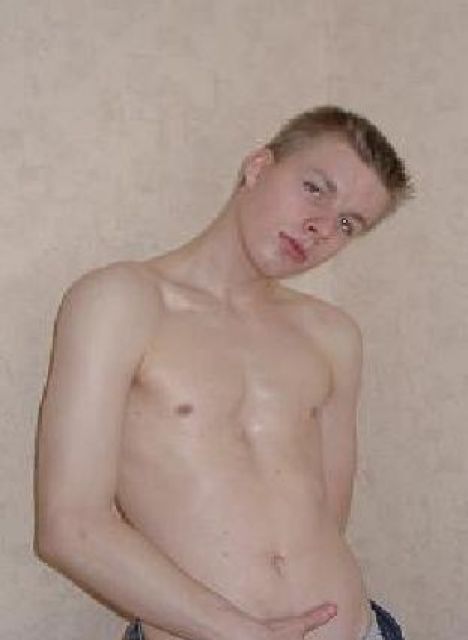 ESCORT-BOY bietet.... - Er sucht Ihn - Kamen