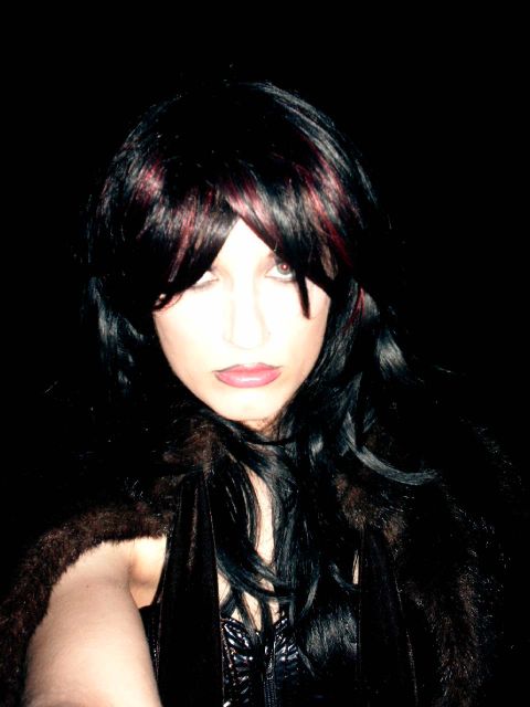 Lass dich ABMELKEN - Sie sucht Ihn - 00000