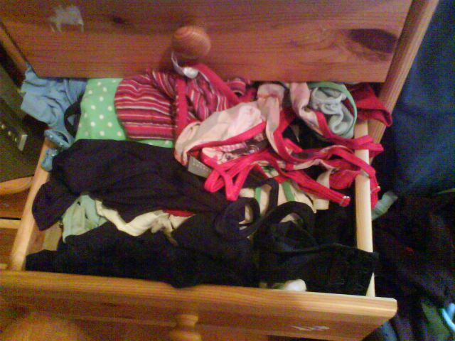 Sexy Strings zu verkaufen - Getragene Waesche - bei Dresden