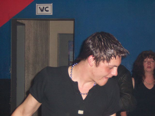 Sklave gesucht der will das es seinem MEISTER gut geht - Er sucht Sie - Langgöns  bei Gießen